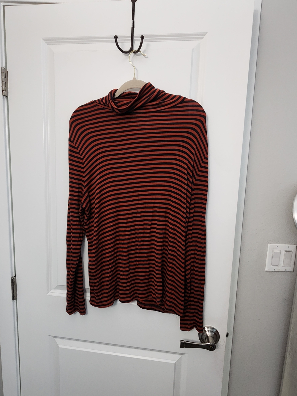 5/$30 Ava & Viv Rust and Black Striped Turtleneck Top